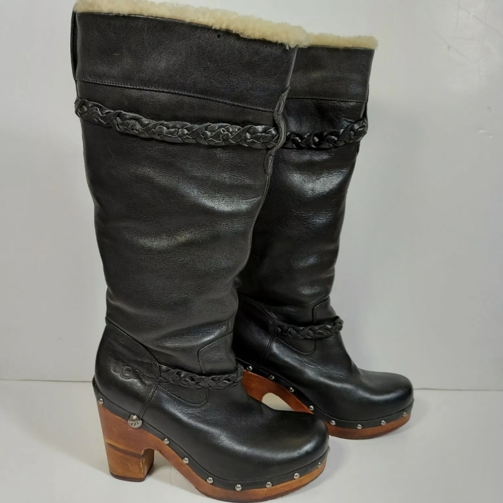 UGG Australia Savanna boots womens size 9 studded leather knee high Sherpa lined
